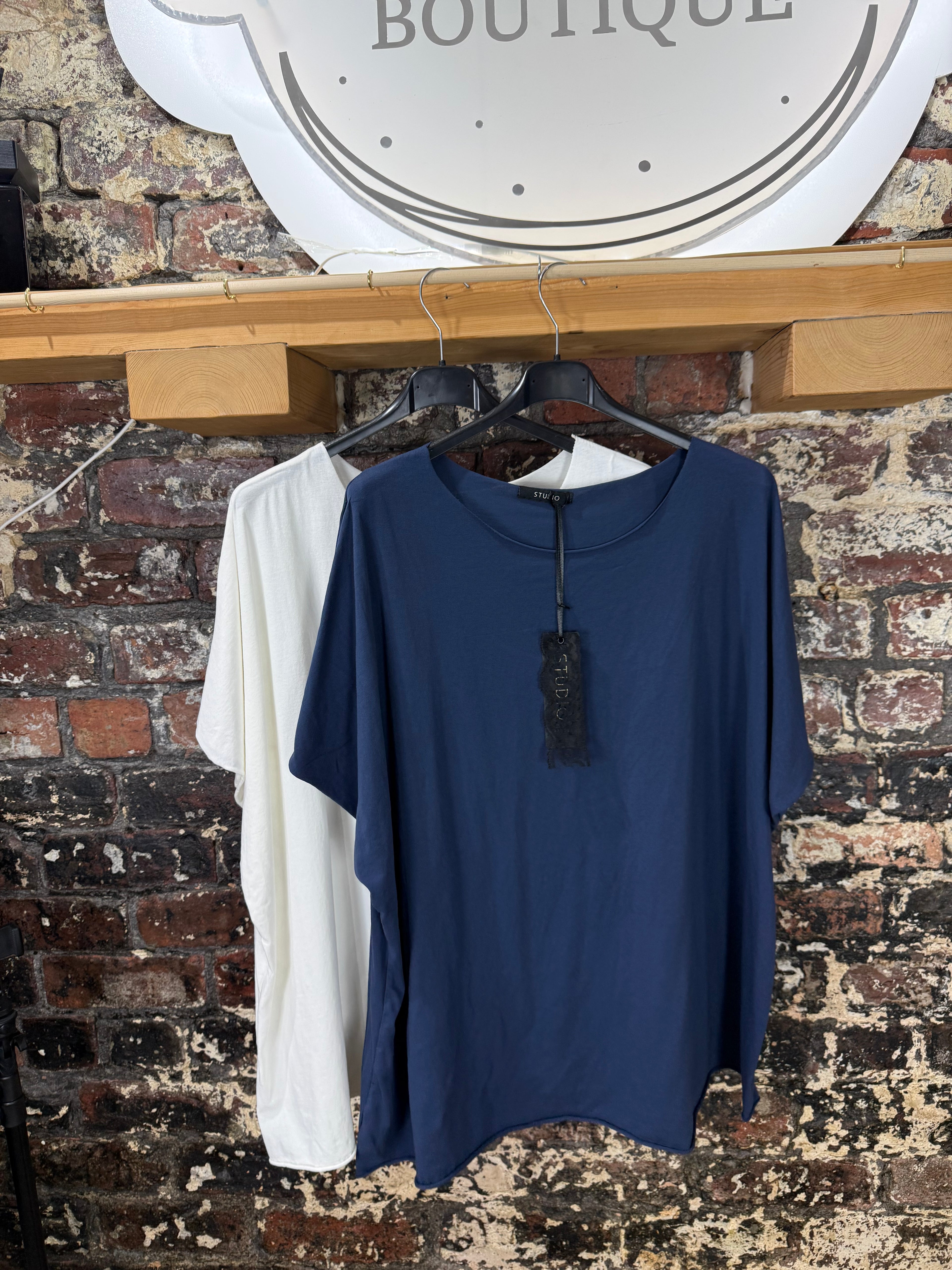 Oversized 100% cotton t-shirt