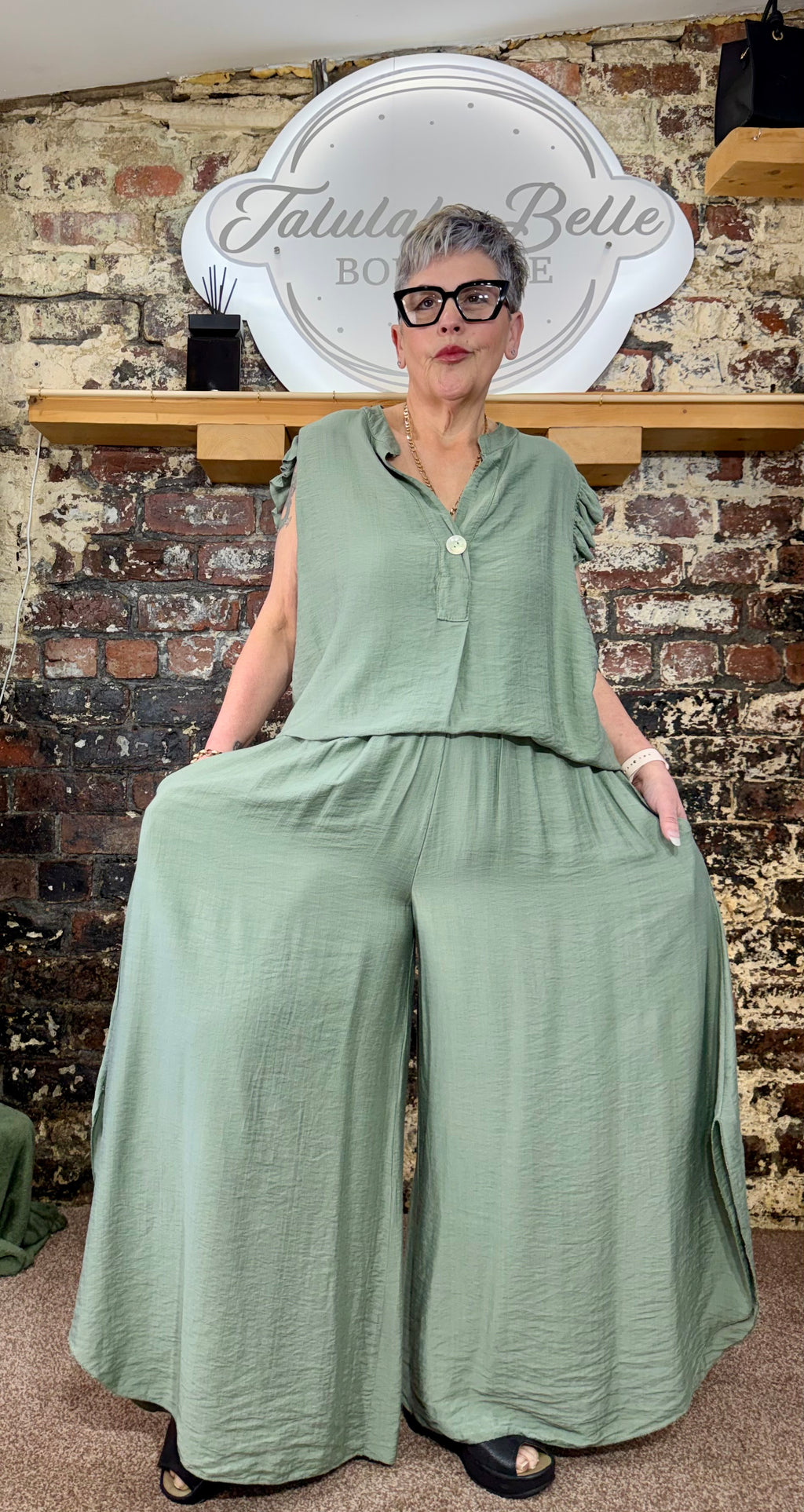 Ruffle sleeve culotte co-ord