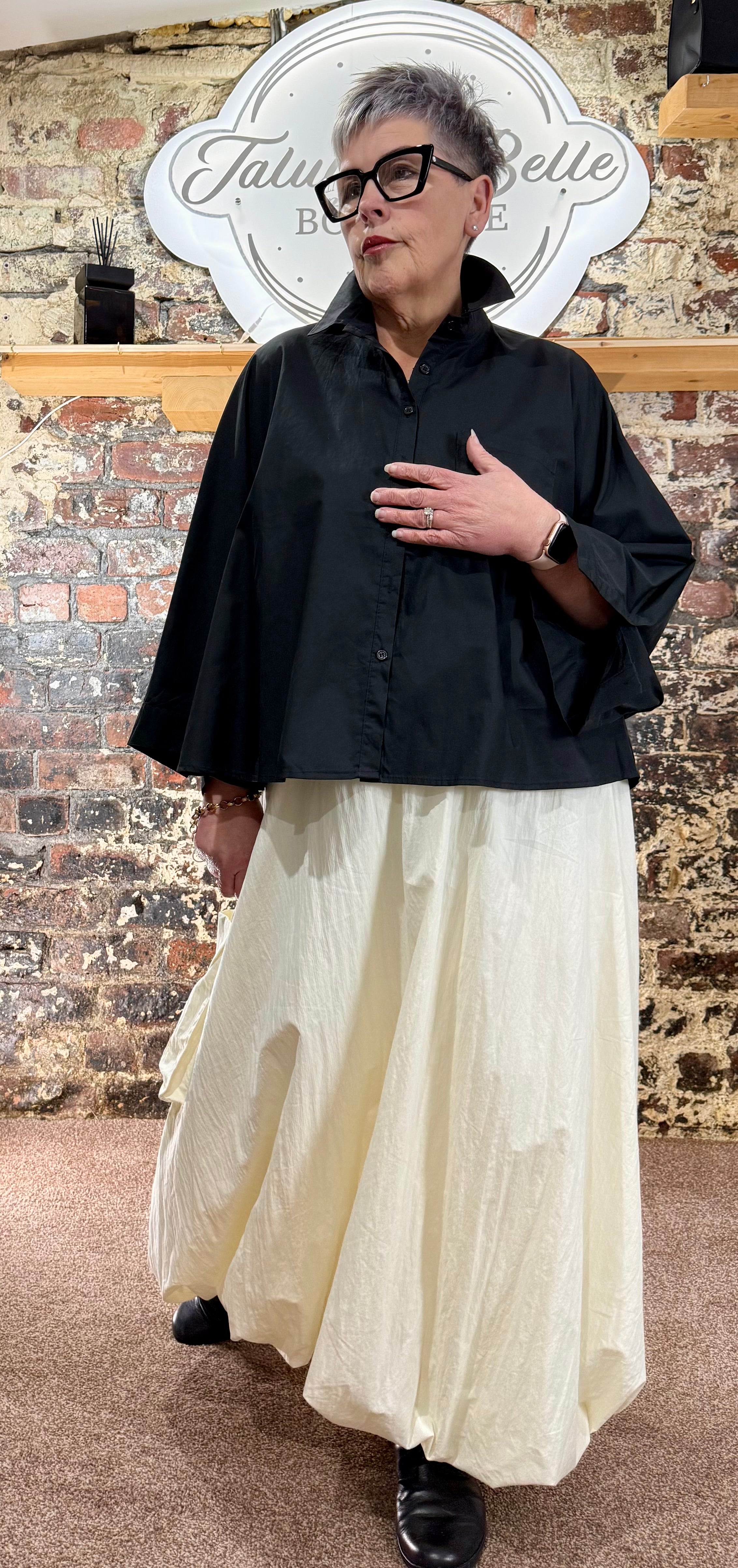Boxy cotton shirt