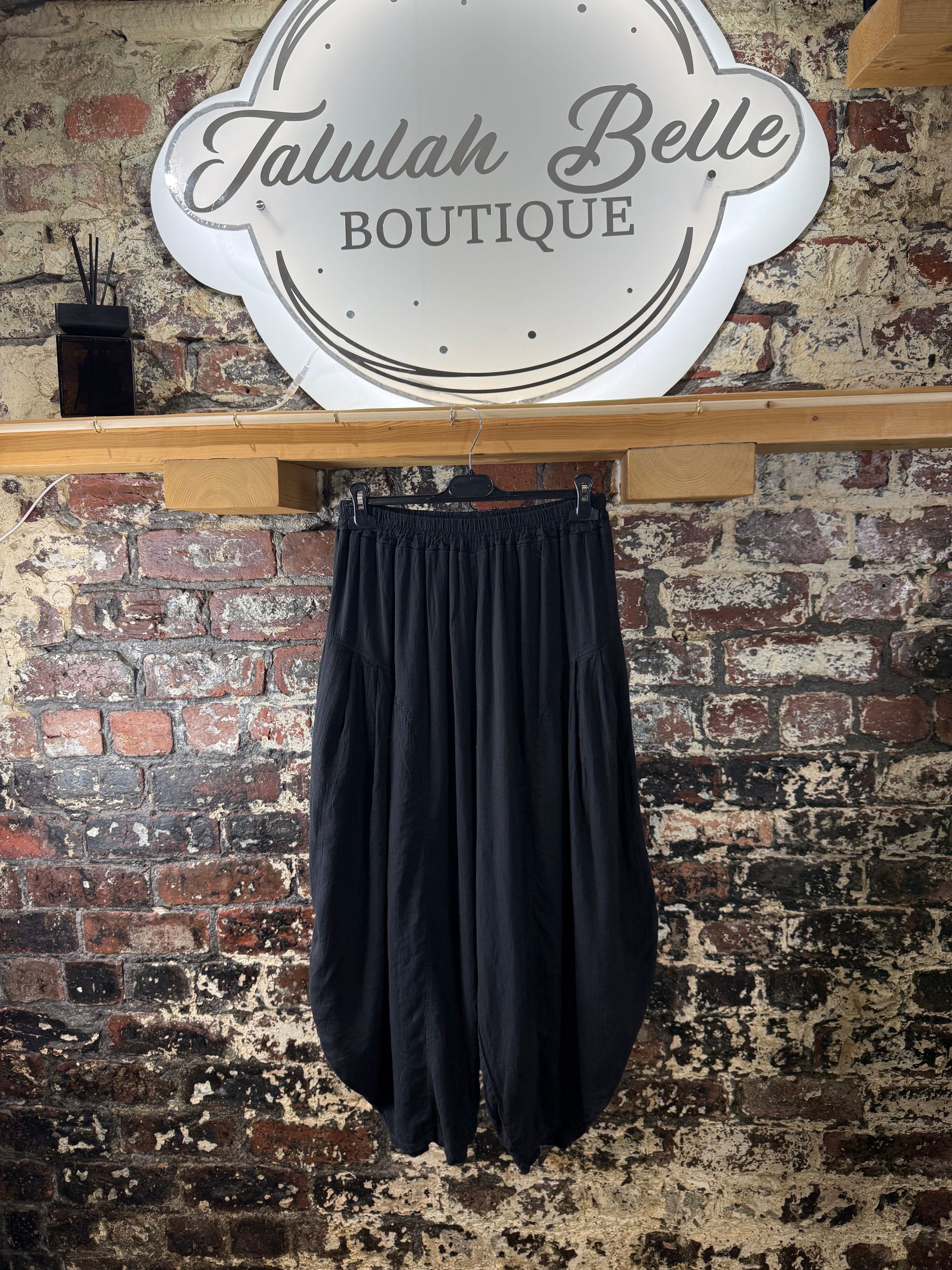 Linen & viscose cocoon trousers