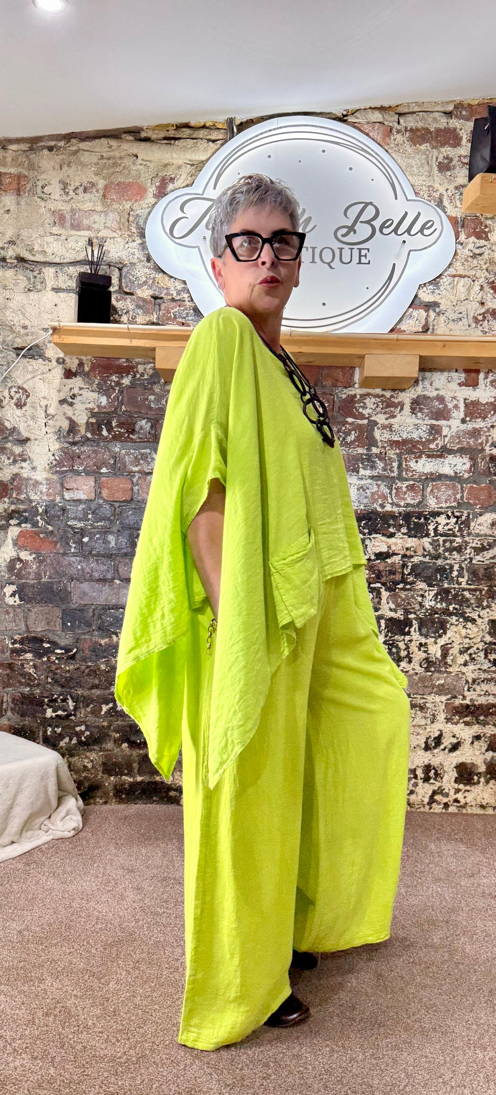 100% linen co-ord in lime