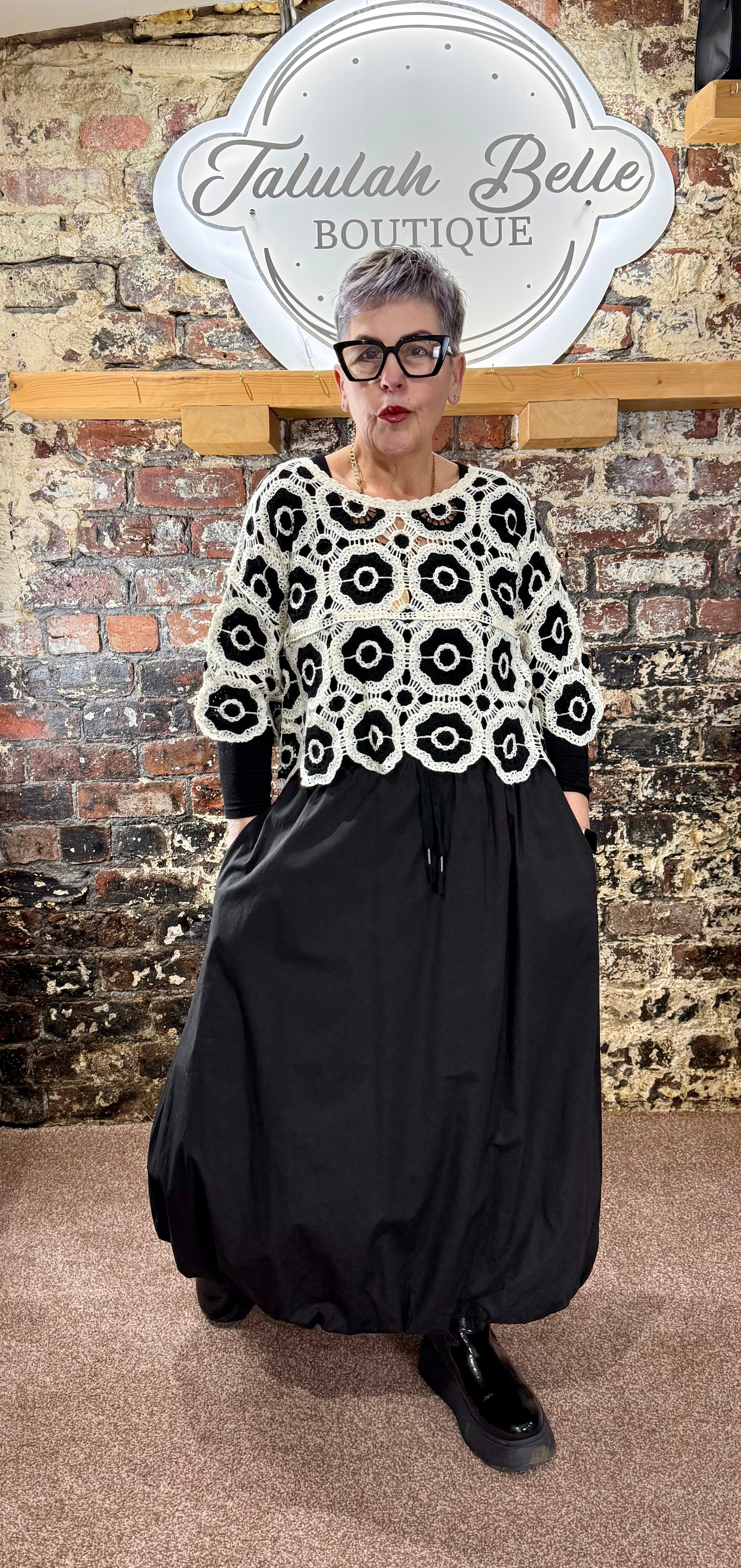 Poplin cotton bubble hem skirt