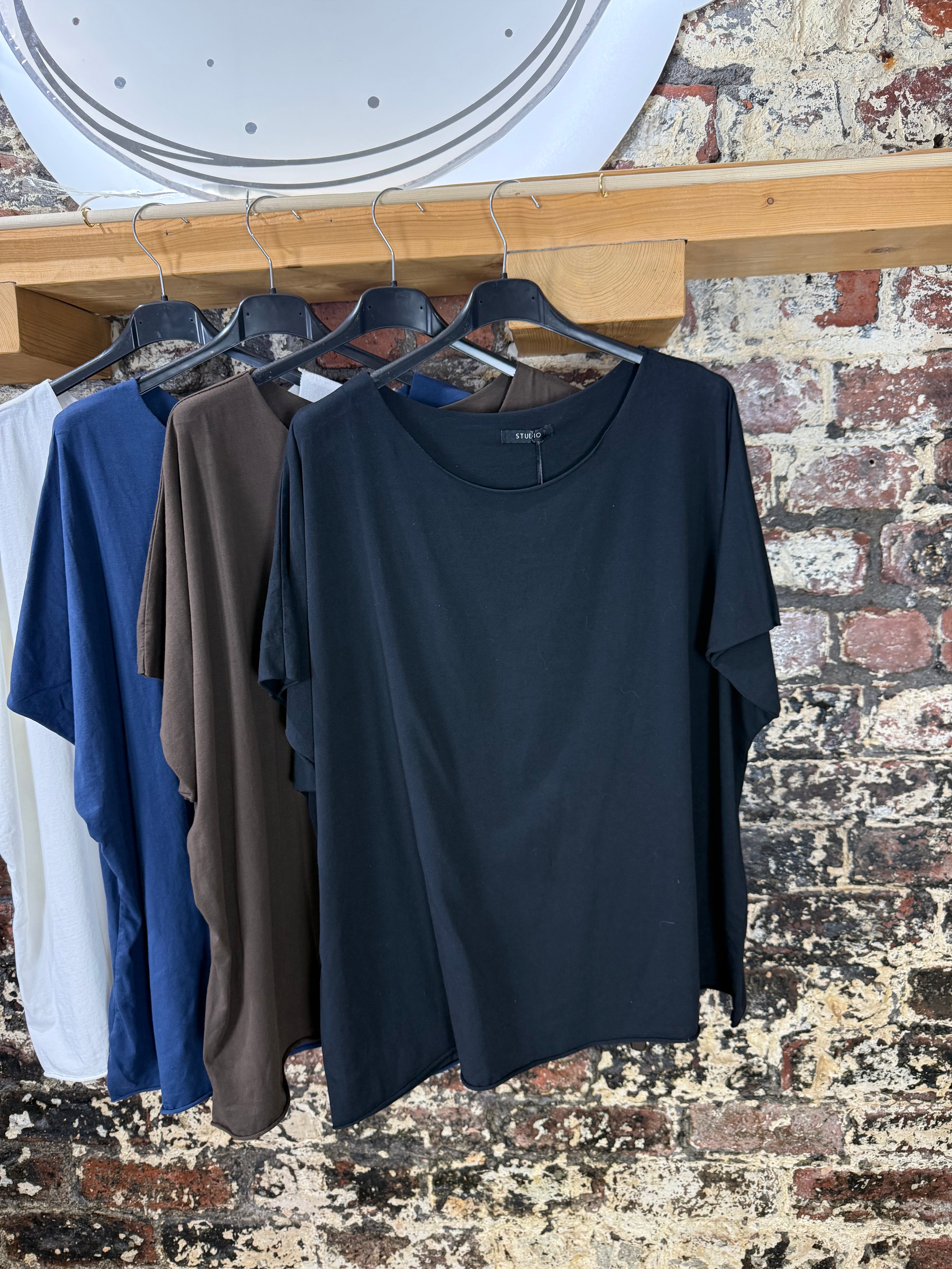 Oversized 100% cotton t-shirt