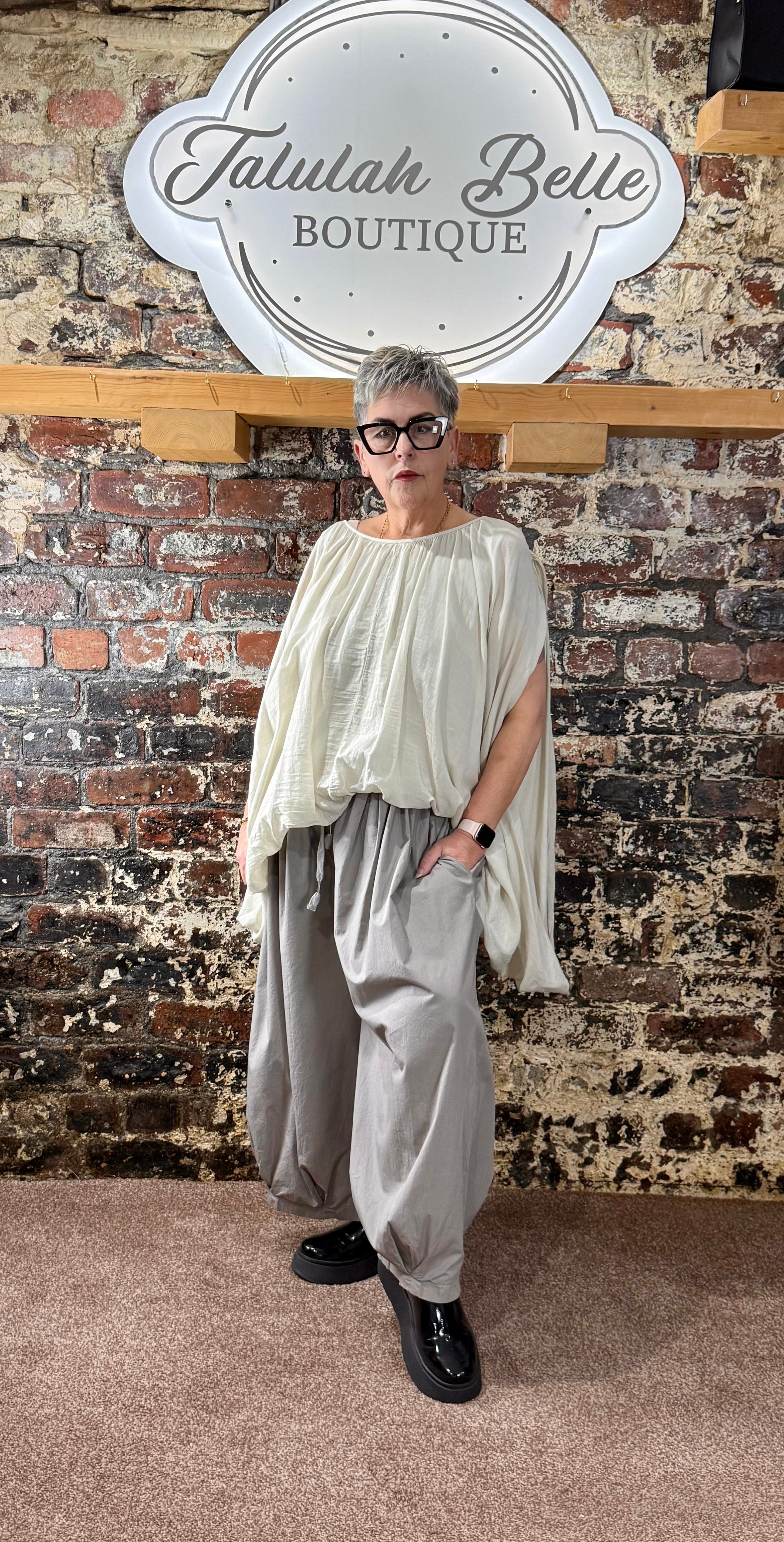 Toga top