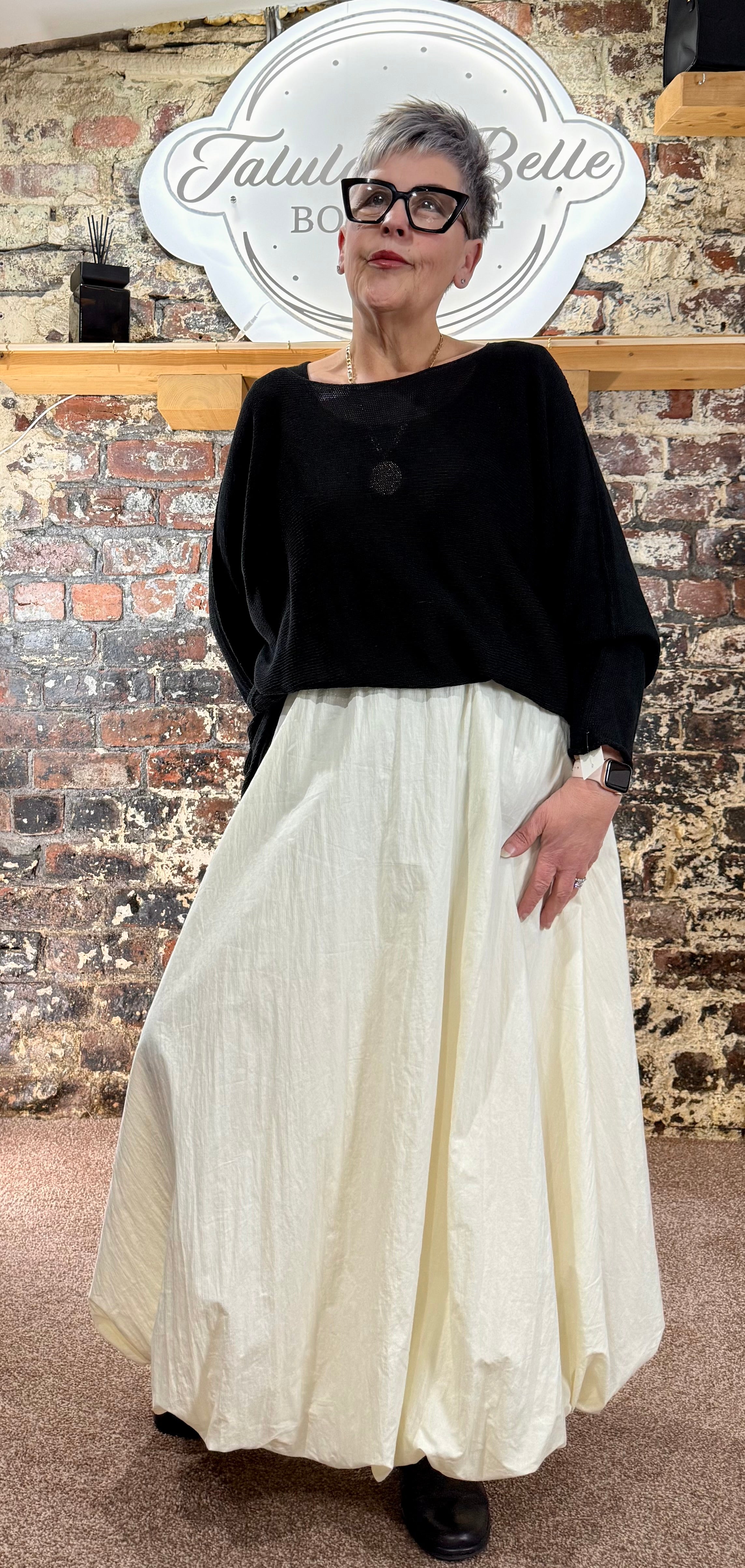 Premium bubble hem skirt with oversized utility pocket