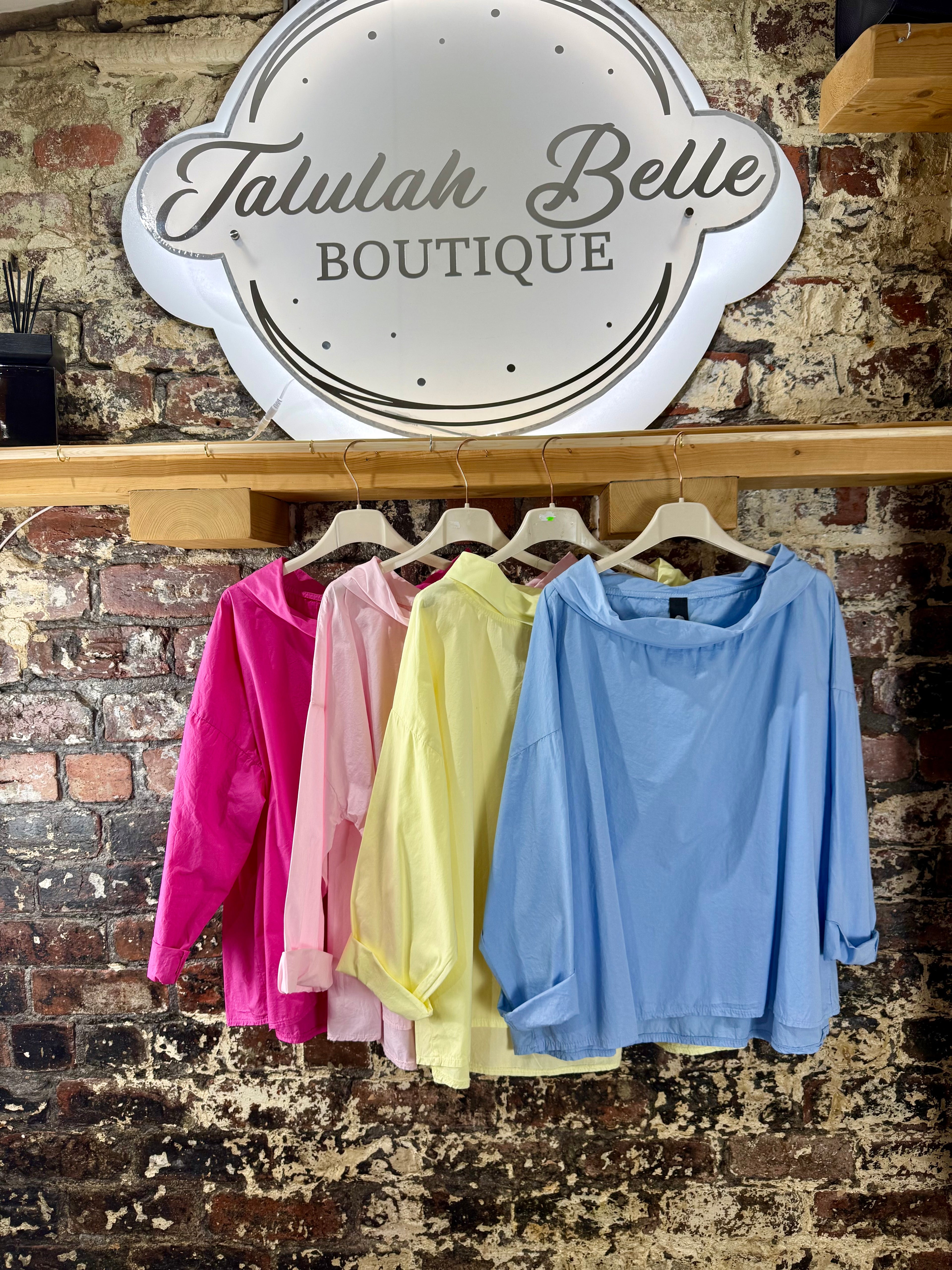 Boat neck cotton top